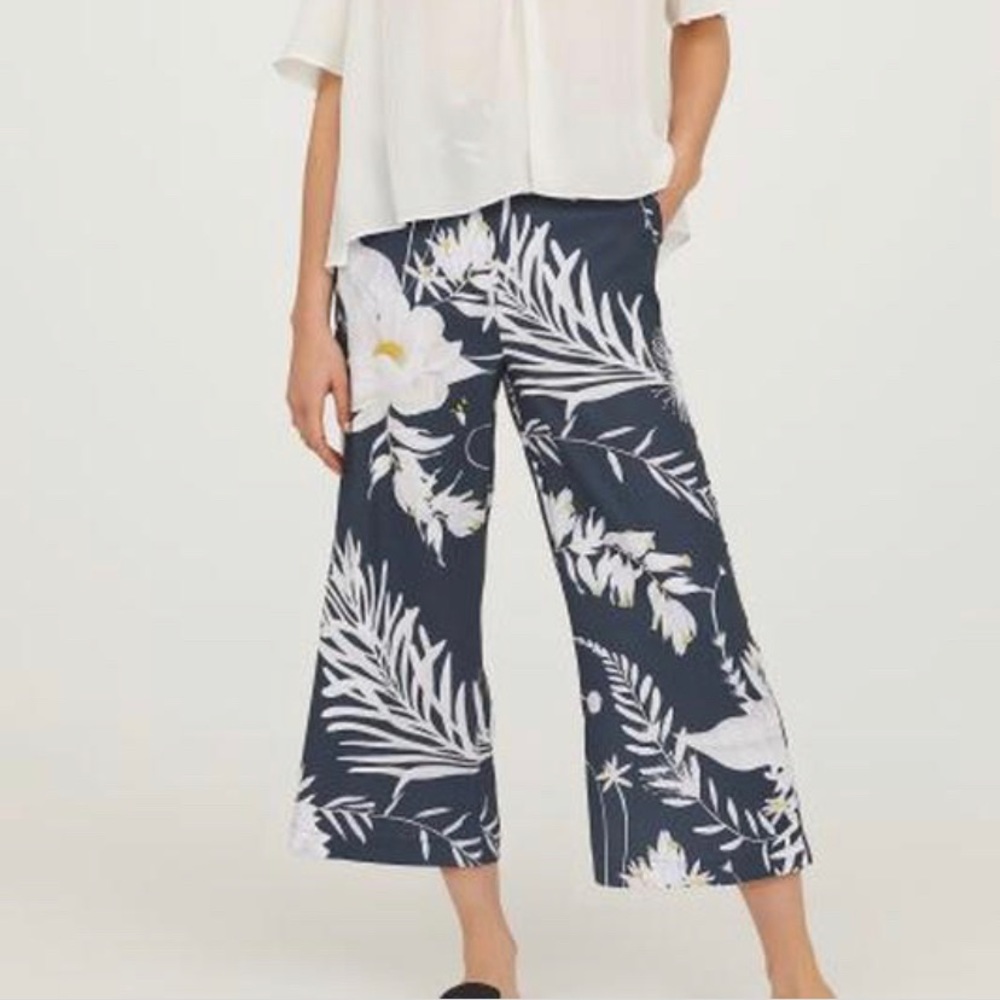 Anna Glover X H&M Floral Cropped Wide Leg Trouser